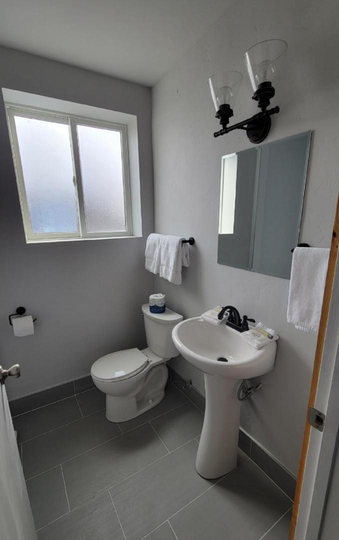 Topaz Lodge Буена Виста Екстериор снимка