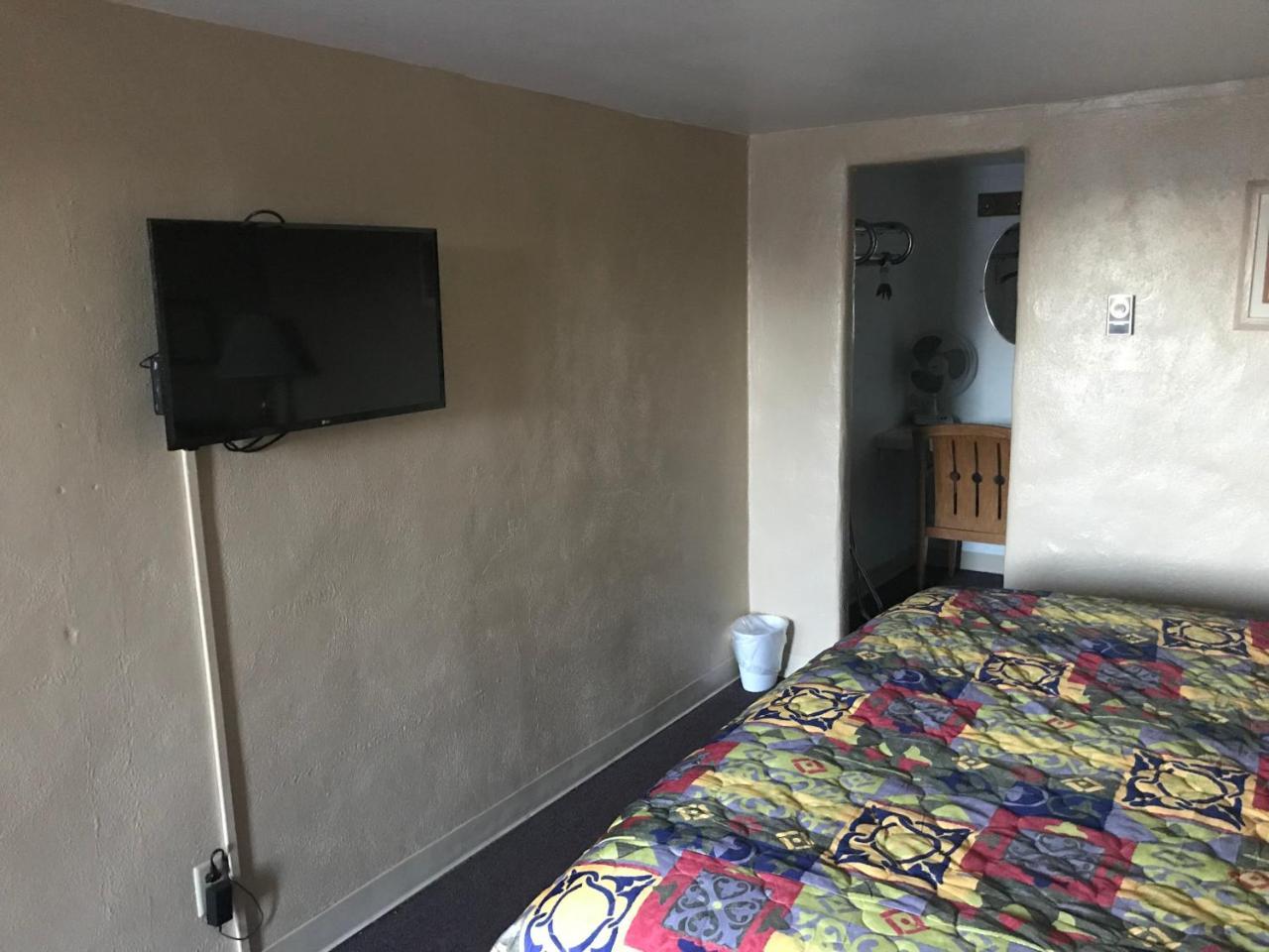 Topaz Lodge Буена Виста Екстериор снимка