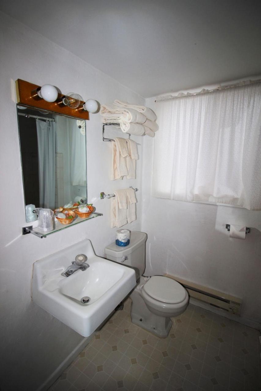 Topaz Lodge Буена Виста Екстериор снимка